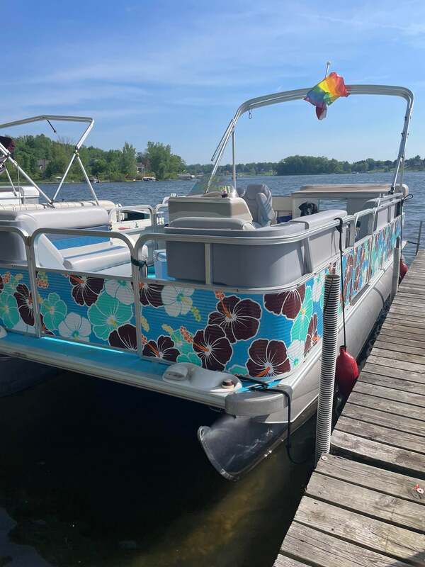 Pontoon Boat Vinyl Wrap DIY Kit Tiki Flowers Racine Kenosha Wisconsin (2)