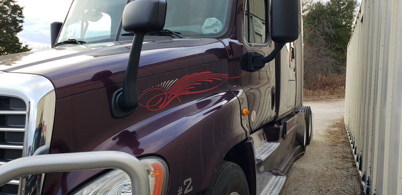 Semi Trailer Vehicle Graphic Installation US DOT Lettering Door Logo Racine Wisconsin (7)